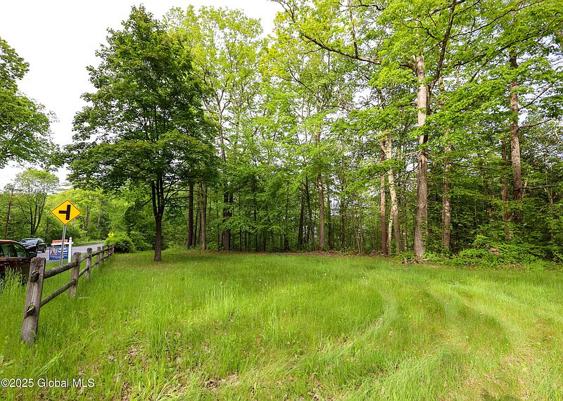 2nd image of L18 Blind Rock Road