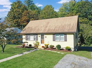 29 Euclid Ave, Middletown, NY 10940