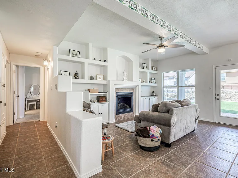 10904 Duster Dr — Photo 13