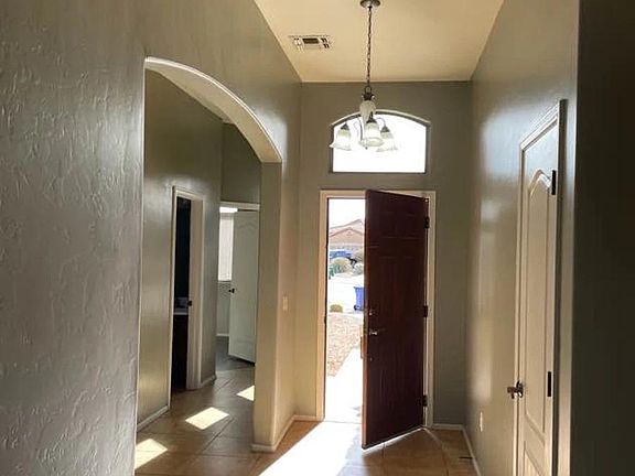 3rd image of 13695 E Kirkwood Pl