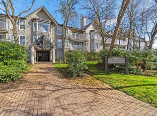 15110 108th Ave #105, Surrey, BC