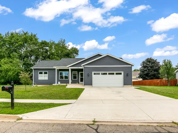 1106 N Galyn St, Sturgis, MI 49091