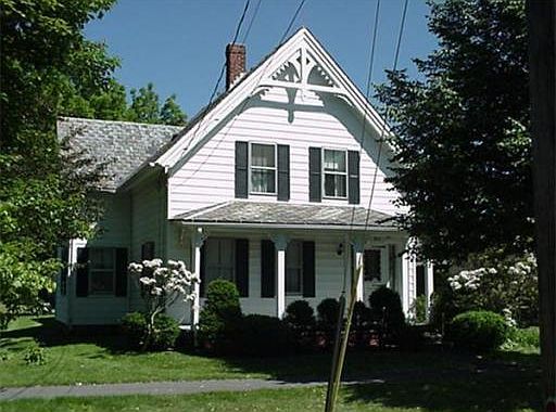 2nd image of 120 N Main St