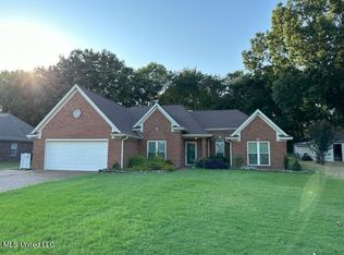 6783 Oak Forest Dr, Olive Branch, MS 38654