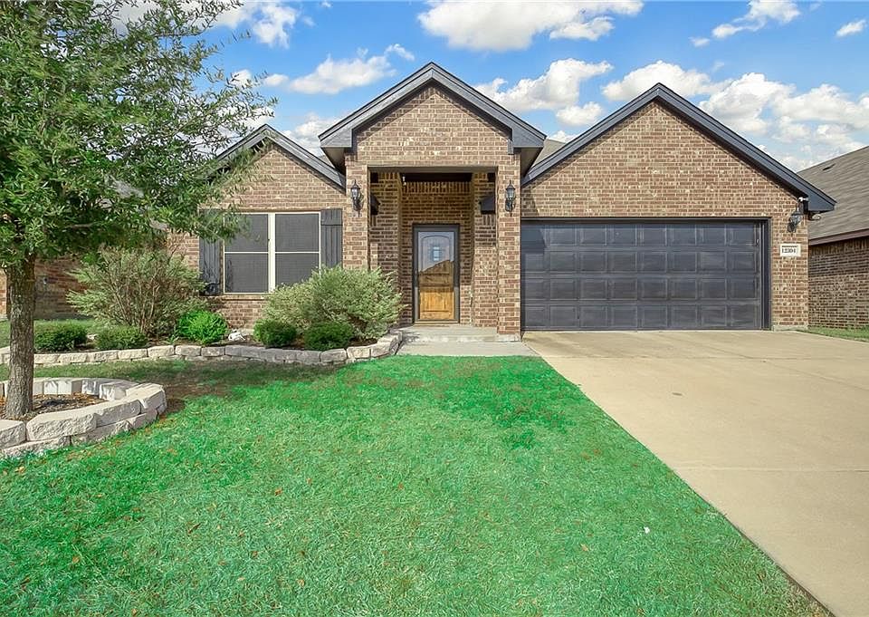 1st image of 12304 Hunters Knoll Dr