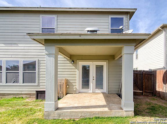 3rd image of 10626 Terrace Pln