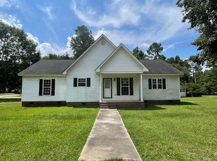 114 Ginger Lake Dr, Orangeburg, SC 29118