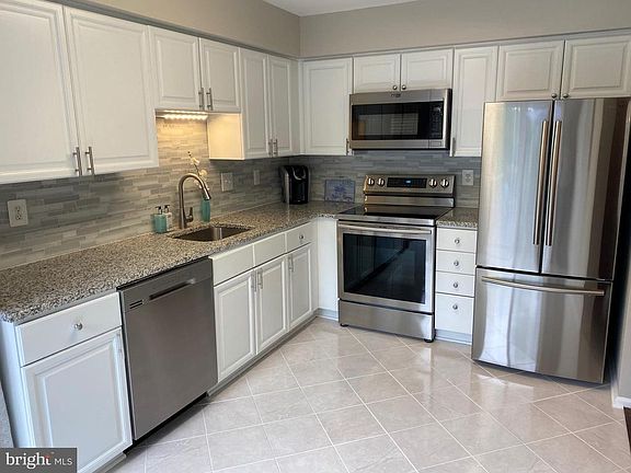 Newly Updated Kitchen!