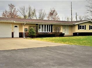 103 Cherry Dr, Mount Vernon, IL