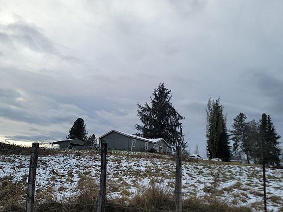 3rd image of 1615 Ostrander Rd
