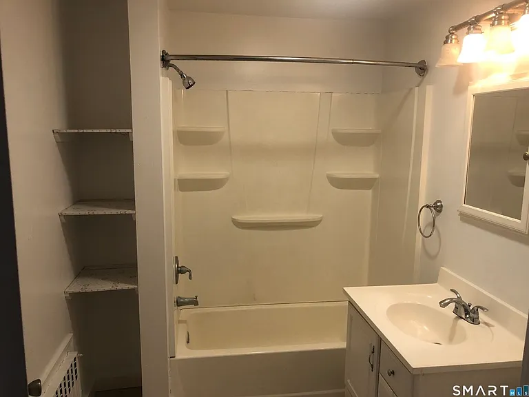 317 Garden St #1 — Photo 7