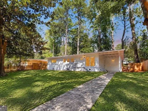 3726 Larkspur Ter, Decatur, GA 30032
