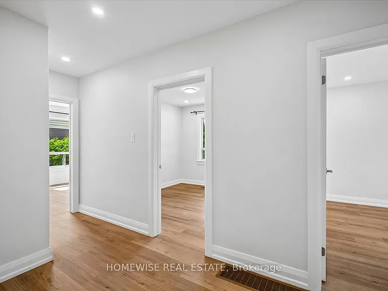 2182 Courtland Dr — Photo 10