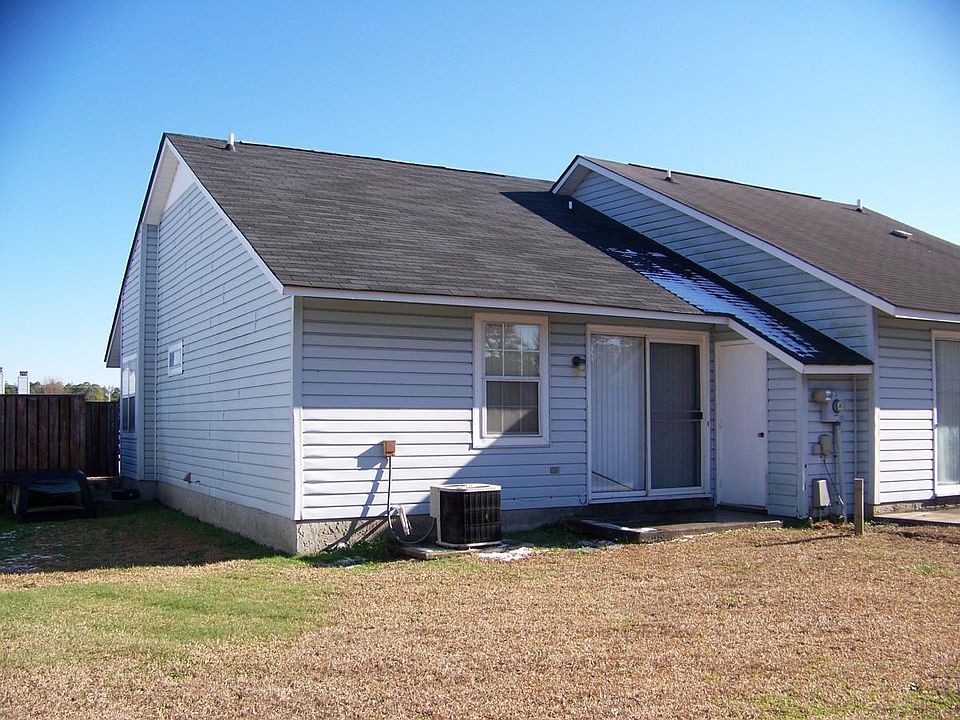 2nd image of 146 Witten Cir APT B