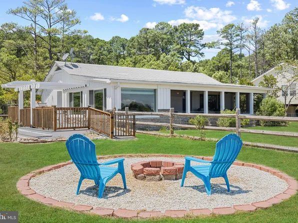 14554 E Way Dr, Scotland, MD 20687