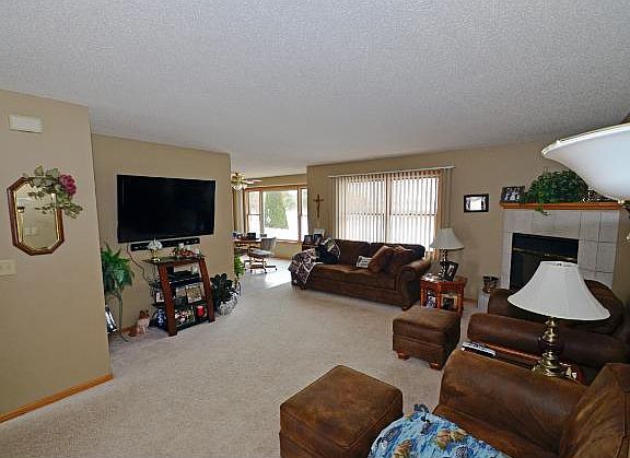4th image of 4474 200th Ln NE