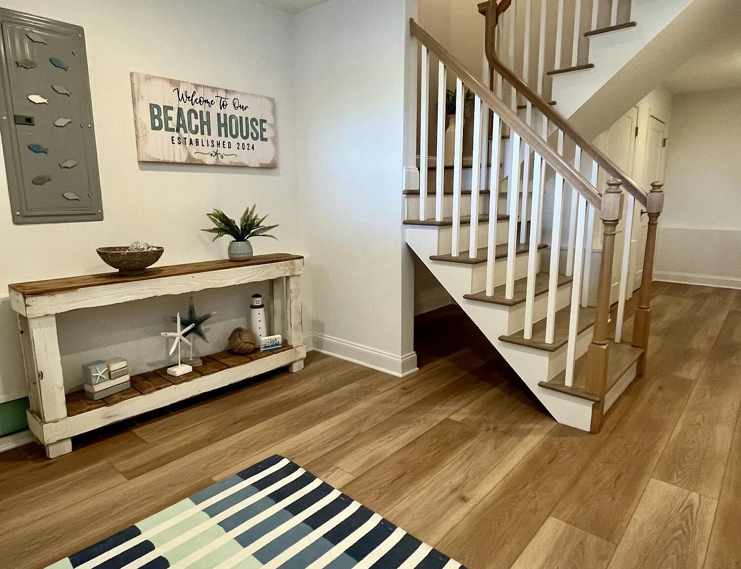 4 bed, 3.5 bath, 1845 sqft, $6,250 — Photo 4