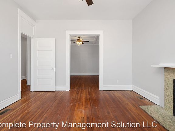 3rd image of 4322 Chouteau Ave #B