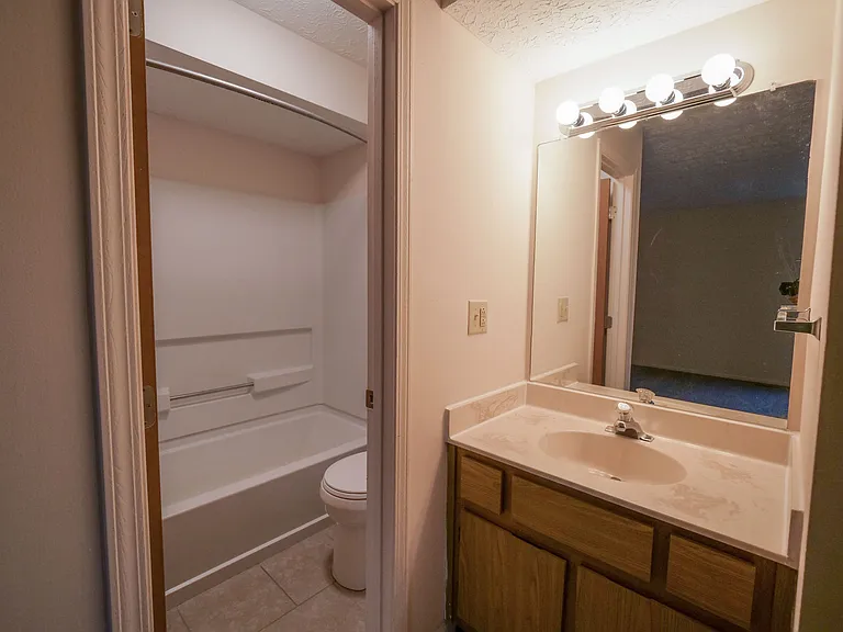 Mason Row Townhomes — Photo 43