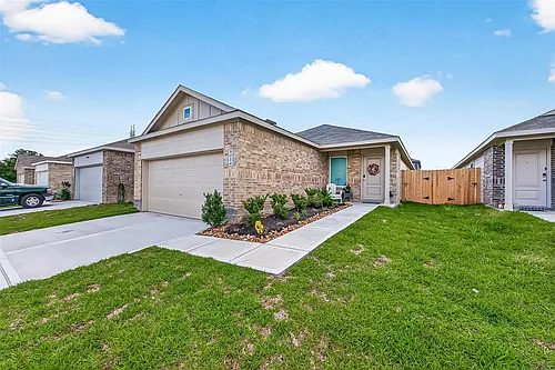 6014 Sherman Lakes Dr Photo 1