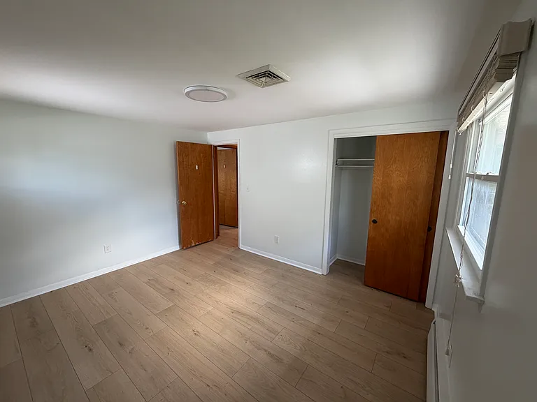 61 Sweetwood Dr — Photo 15