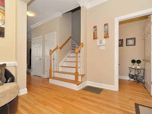 4th image of 6221 Padget Parrish Ct