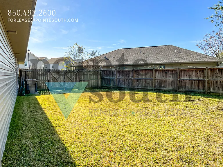263 Cottage View Dr — Photo 36