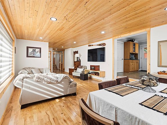 4th image of 112 Walker Rd