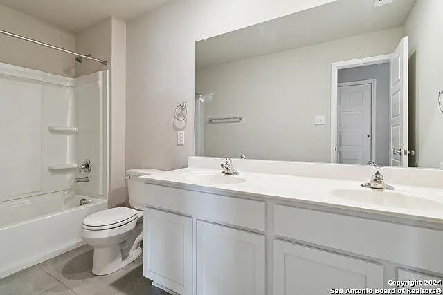 1033 Windflower — Photo 20