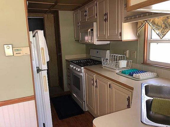 4th image of 28229 County Road 33 #93W