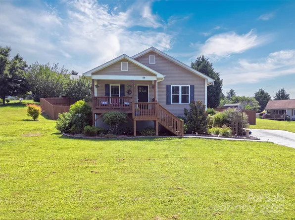 94 May Apple Dr, Hendersonville, NC 28792