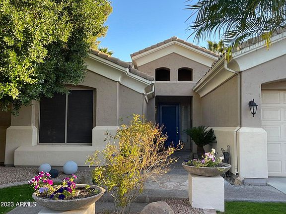 2nd image of 311 W Vinedo Ln