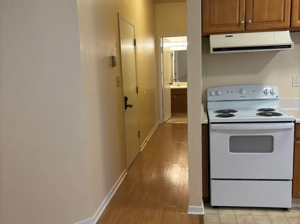 28 Cottage Ave #9, Richmond, CA 94801