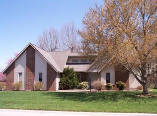 2750 S Eldon Ave, Springfield, MO 65807