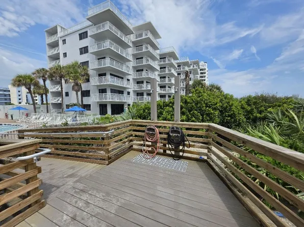 5301 S Atlantic Ave APT 11, New Smyrna Beach, FL 32169