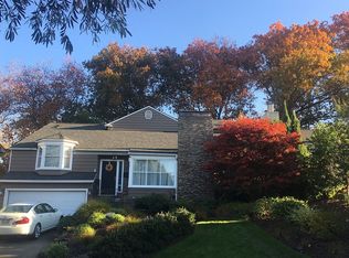 3415 E Saint Andrews Way, Seattle, WA 98112