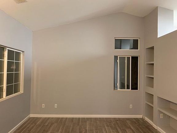 4th image of 9178 Harmony Ct