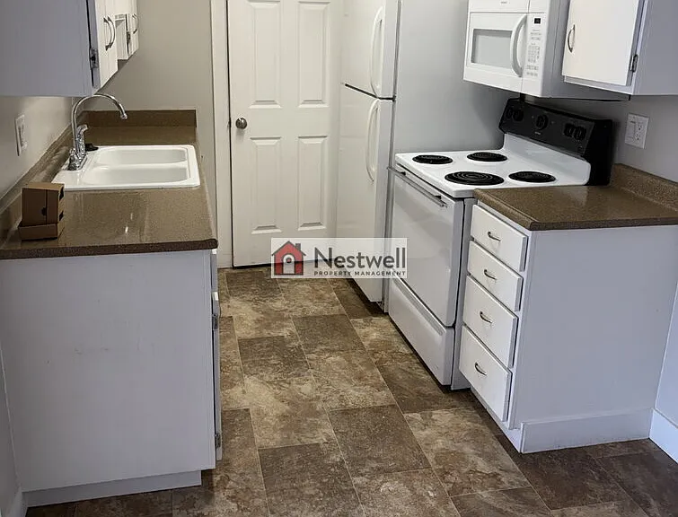 230 W Center St #23 — Photo 2