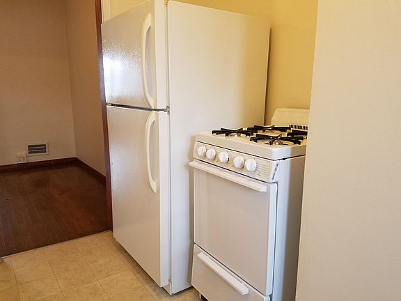 2nd image of 1519 Ashland Ave APT D