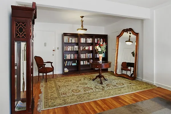 Sold by Corcoran | media 21