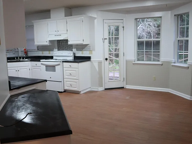 314 Zetterower Rd — Photo 15