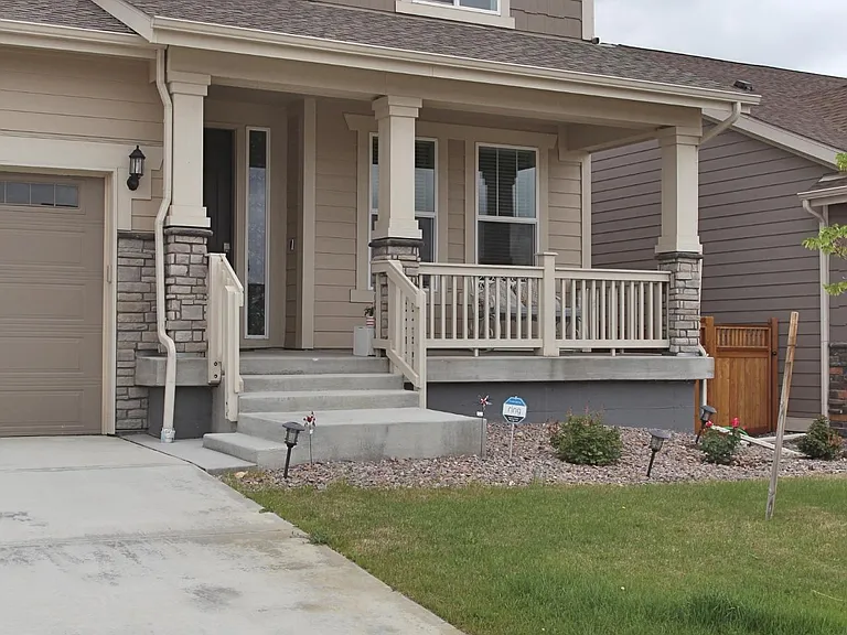 15818 Red Bud Dr — Photo 2