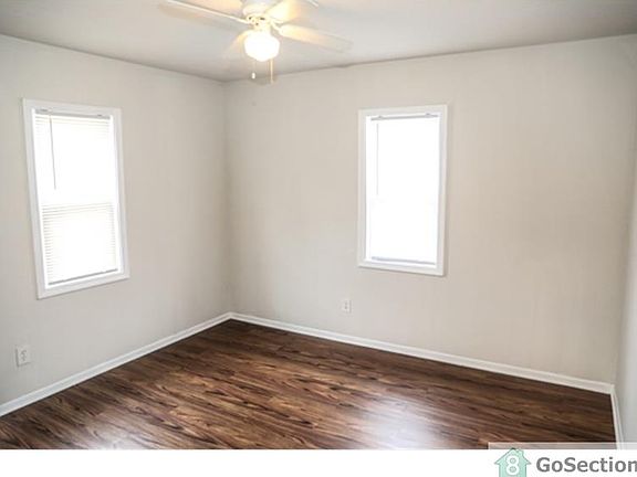 3rd image of 3303 W Milton Ave