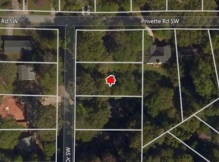 1687 Oak Haven Dr SW, Marietta, GA 30008