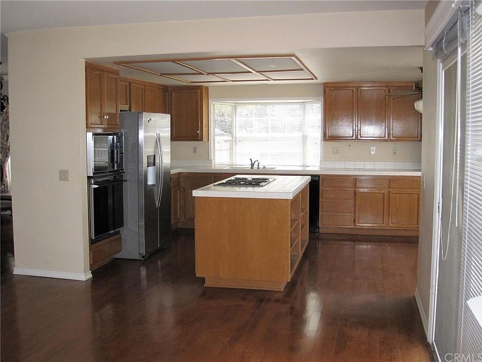2nd image of 933 Finnell Way