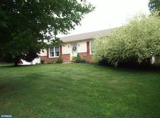 19 Cochran Dr, Coatesville, PA 19320