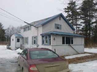 132 Washington St, Oakland, ME 04963