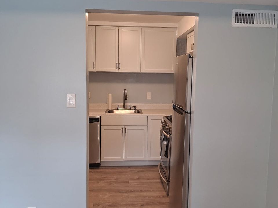 Kitchen Cabinets