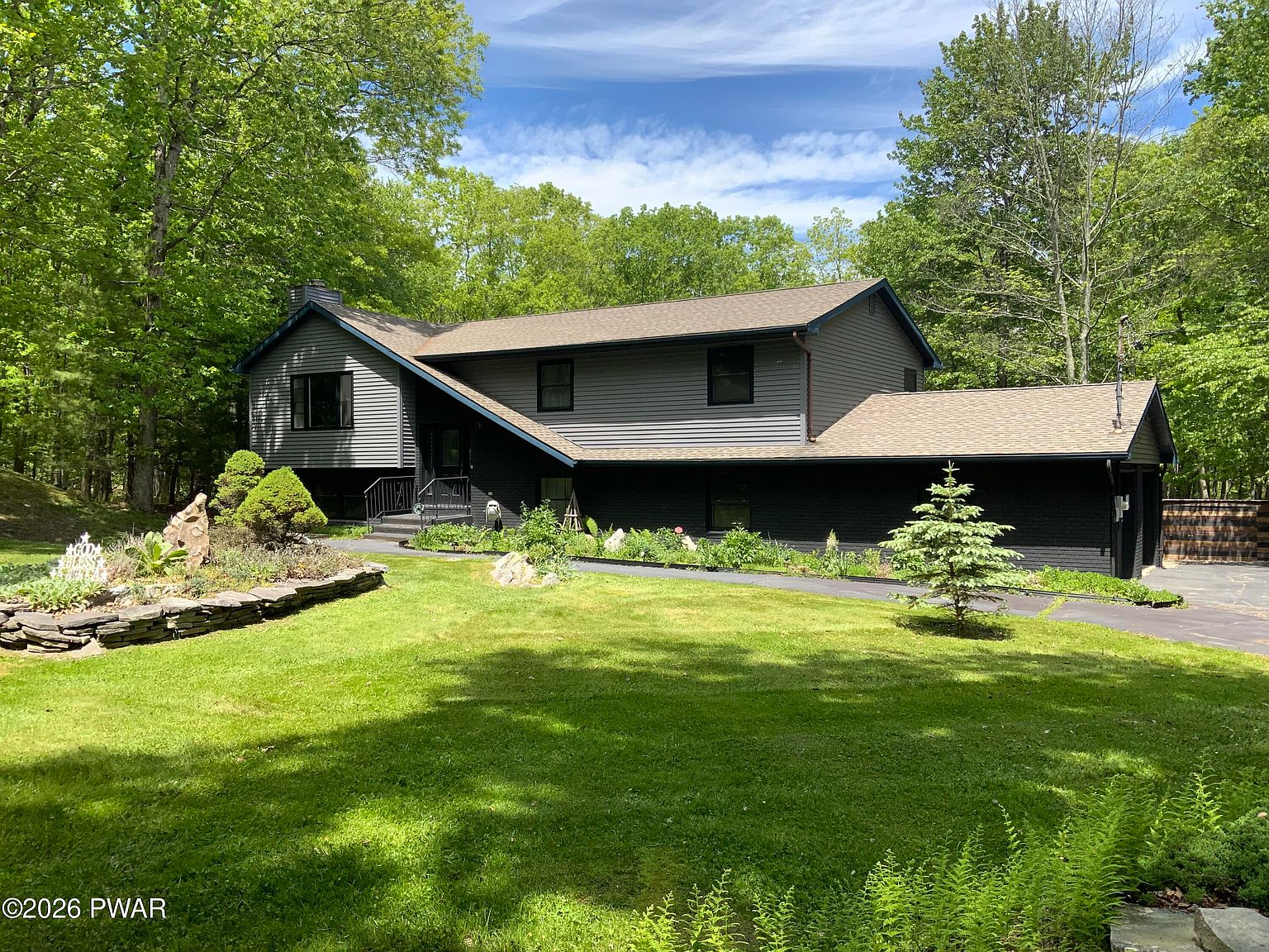 184 Lakewood Dr, Milford, PA 18337 | Zillow