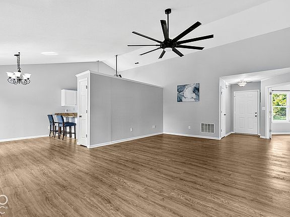 5th image of 6574 Longboat Key Cir